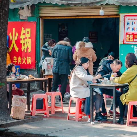 竞彩足球app官方正版-襄阳市天气预报，一场3℃的小雪，让千年古城又冷又美