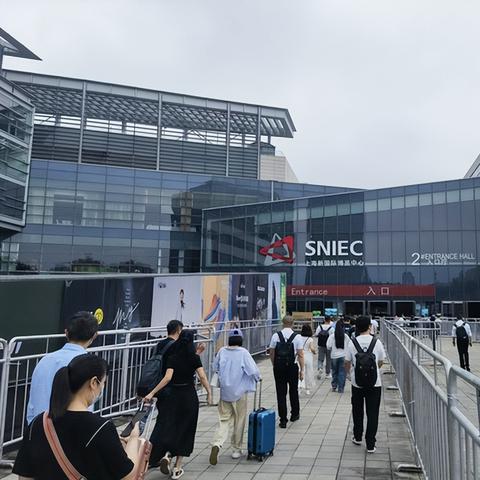 上海天气预报30天查询，掌握未来一个月的晴雨表，让生活与工作从容规划